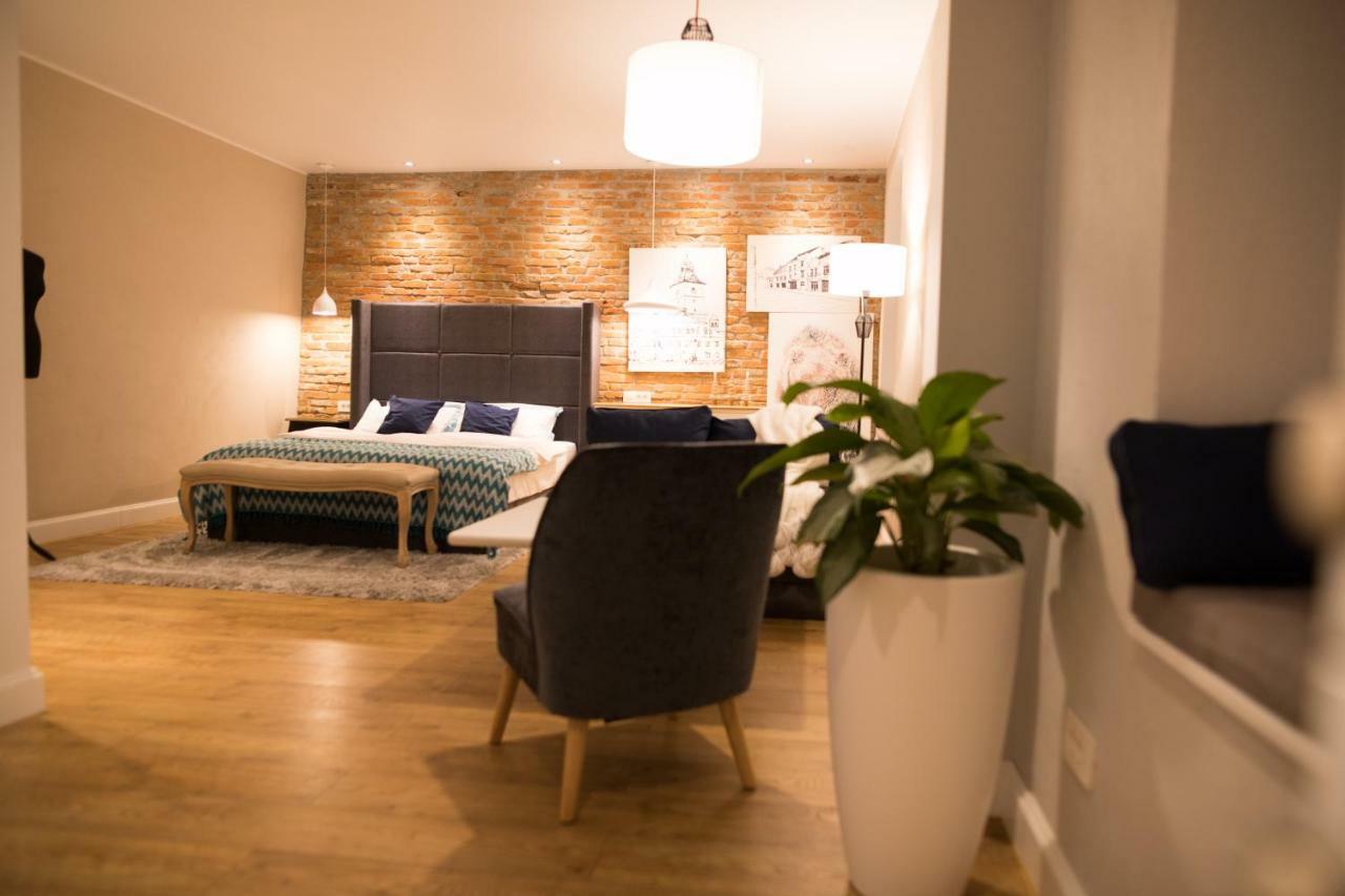 Quiboo Apartment Brasov Exterior photo